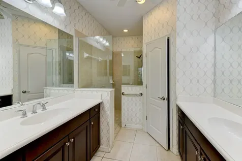 1921 Orange Lake Cove Bradenton FL 34211