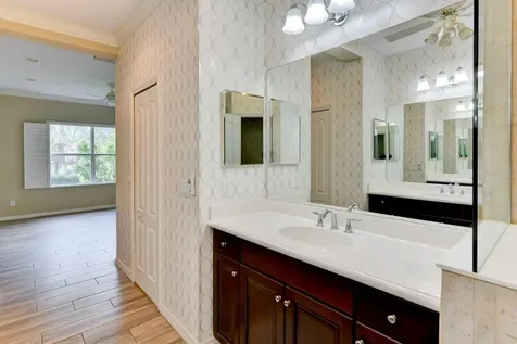 1921 Orange Lake Cove Bradenton FL 34211