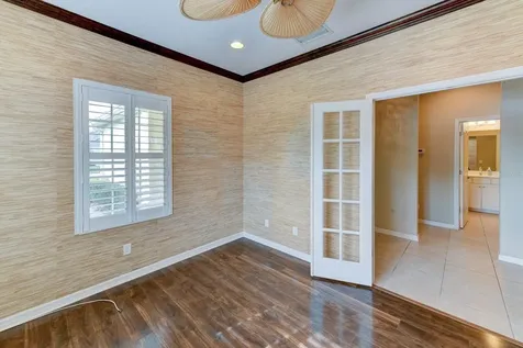 1921 Orange Lake Cove Bradenton FL 34211