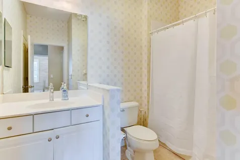 1921 Orange Lake Cove Bradenton FL 34211