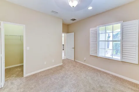 1921 Orange Lake Cove Bradenton FL 34211