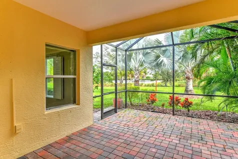 1921 Orange Lake Cove Bradenton FL 34211
