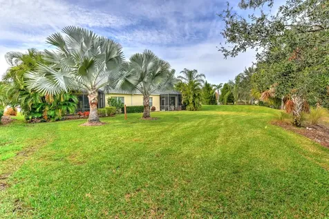 1921 Orange Lake Cove Bradenton FL 34211