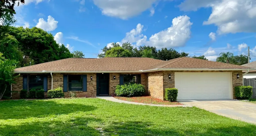 520 S Anchor Drive Deltona FL 32725