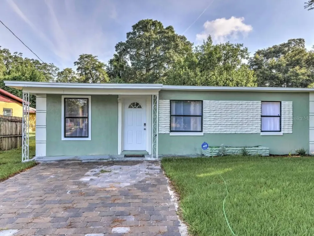 621 Indiana Street Orlando FL 32805