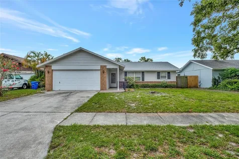 8815 Magnolia Place Seminole FL 33777