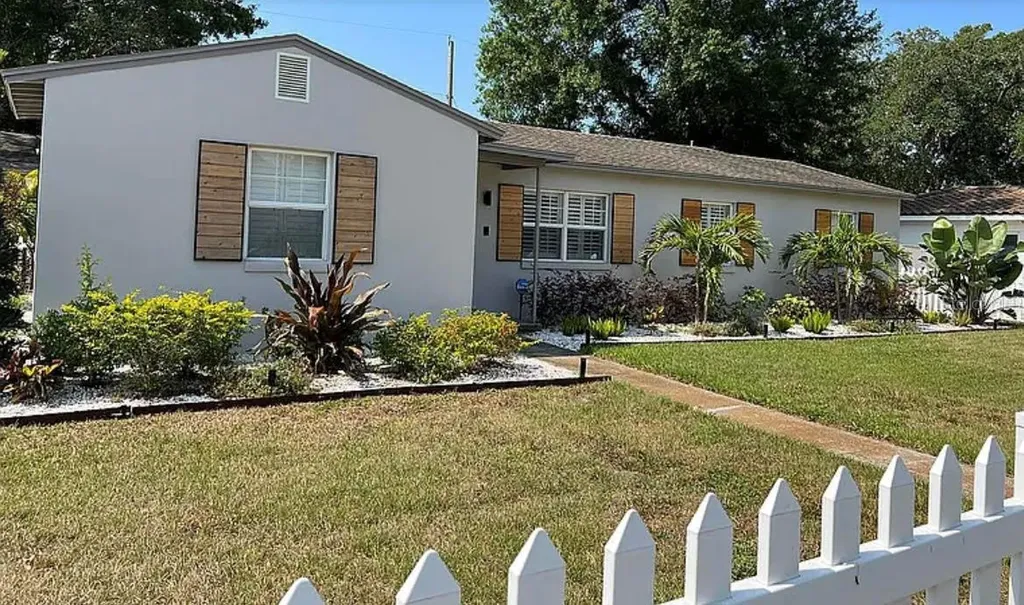 4202 W Euclid Avenue Tampa FL 33629