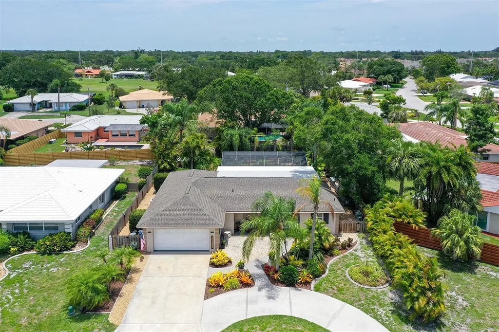 3341 Pine Valley Drive Sarasota FL 34239