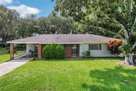 1357 Peters Drive Leesburg FL 34748