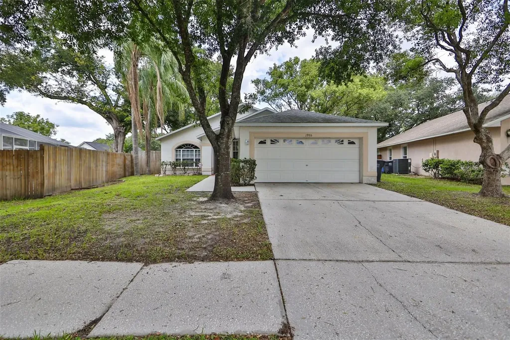 1955 Erin Brooke Drive Valrico FL 33594