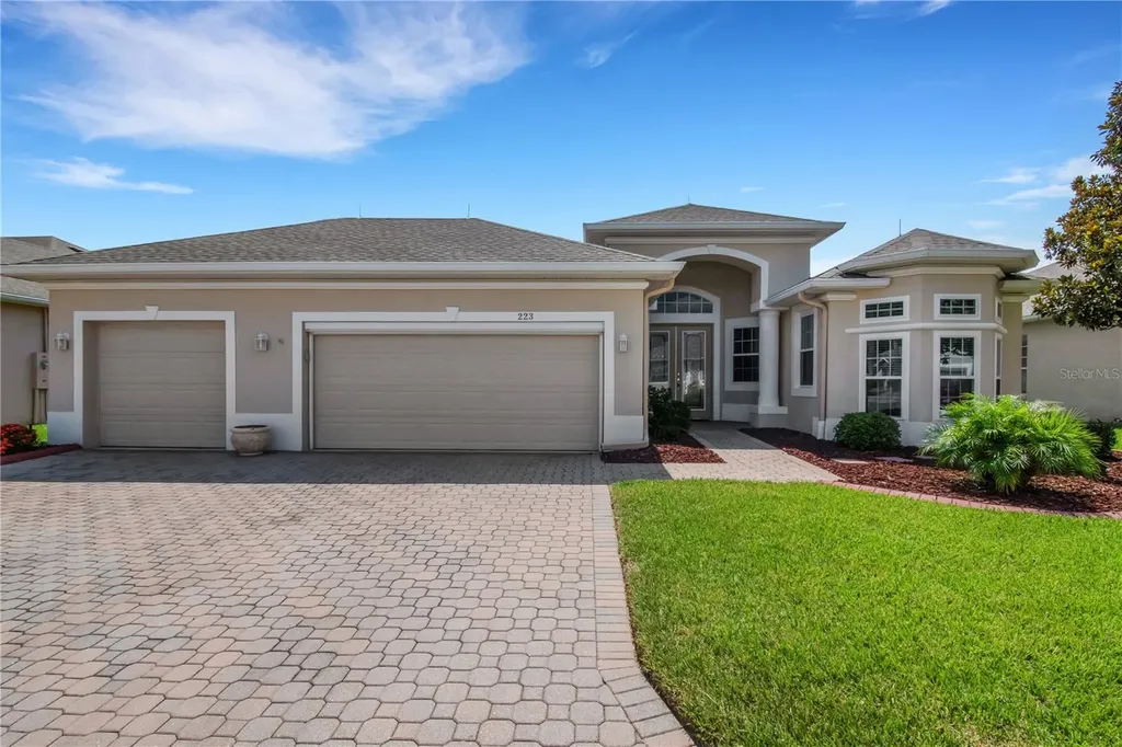 223 Golf Vista Circle Davenport FL 33837