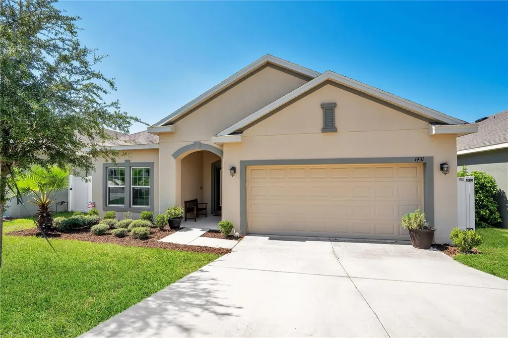 1431 Woodlark Drive Haines City FL 33844