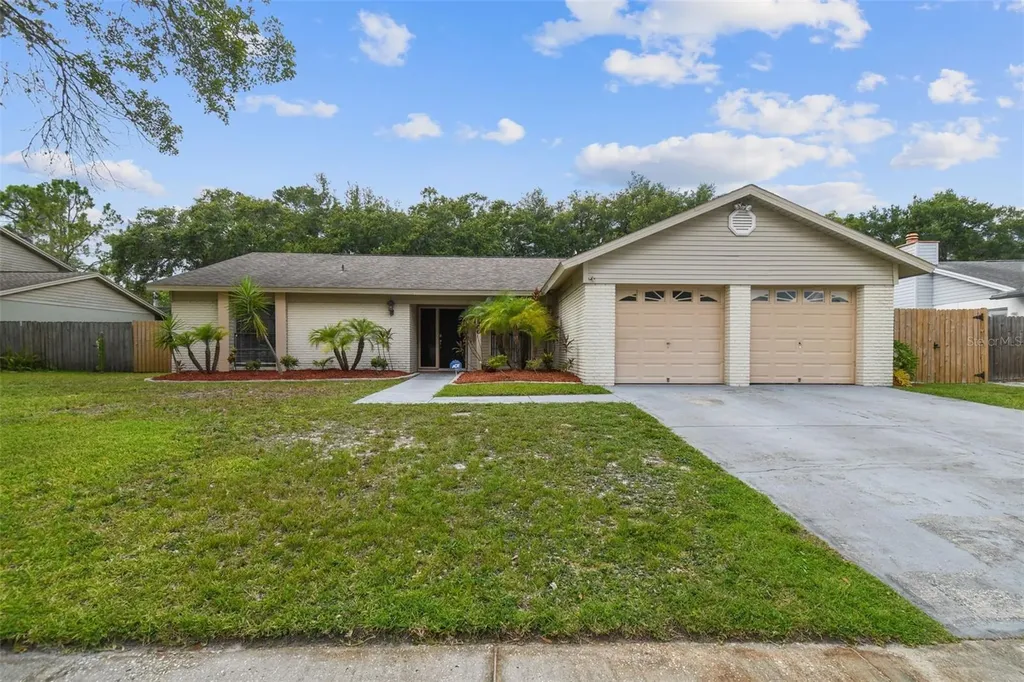 15606 Gardenside Lane Tampa FL 33624