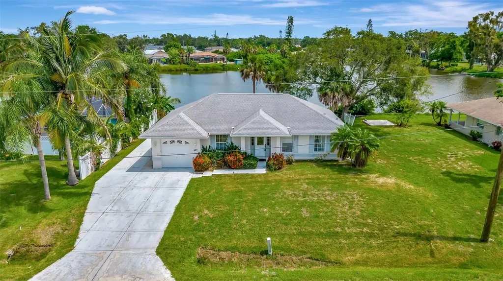 648 Dolphin Road Venice FL 34293