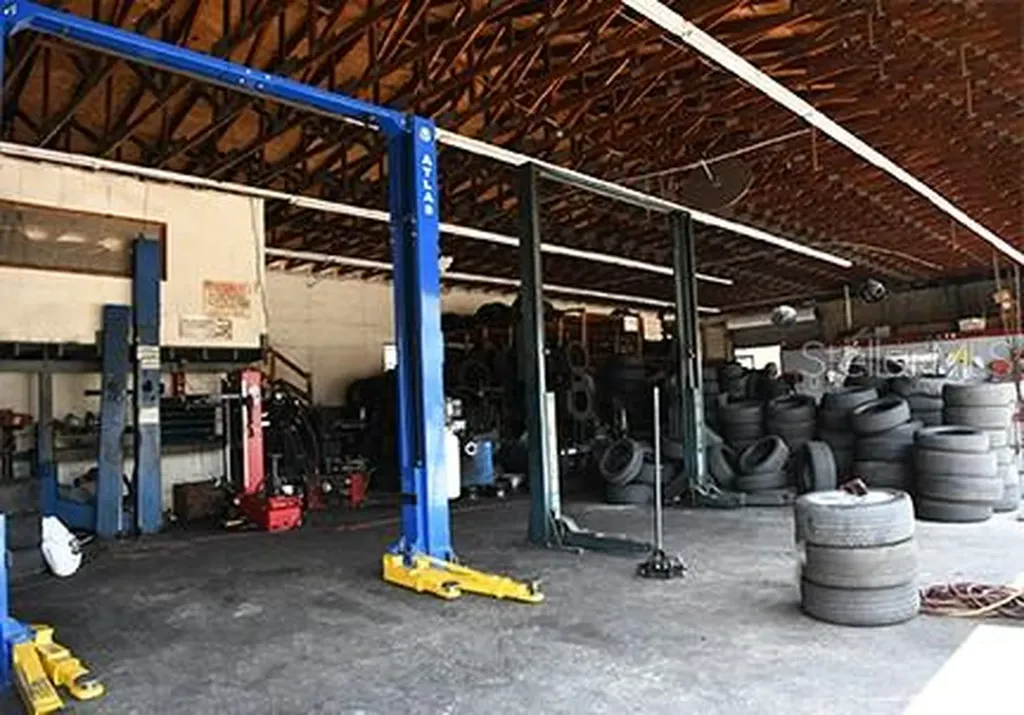 1254 34th Street S St Petersburg FL 33711