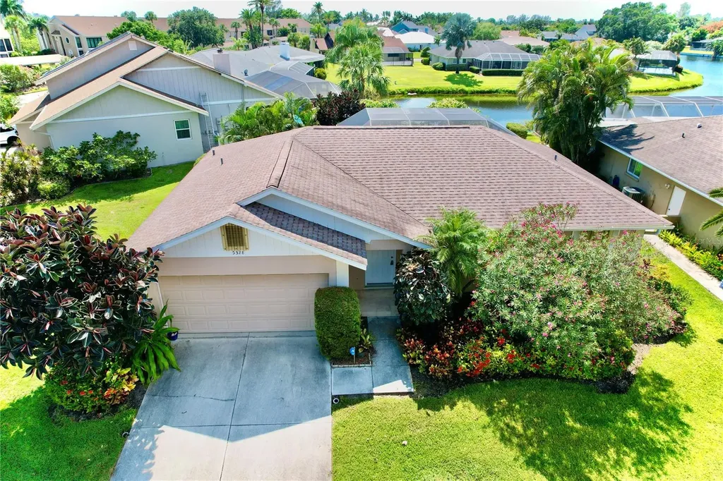 5328 86th Street W Bradenton FL 34210