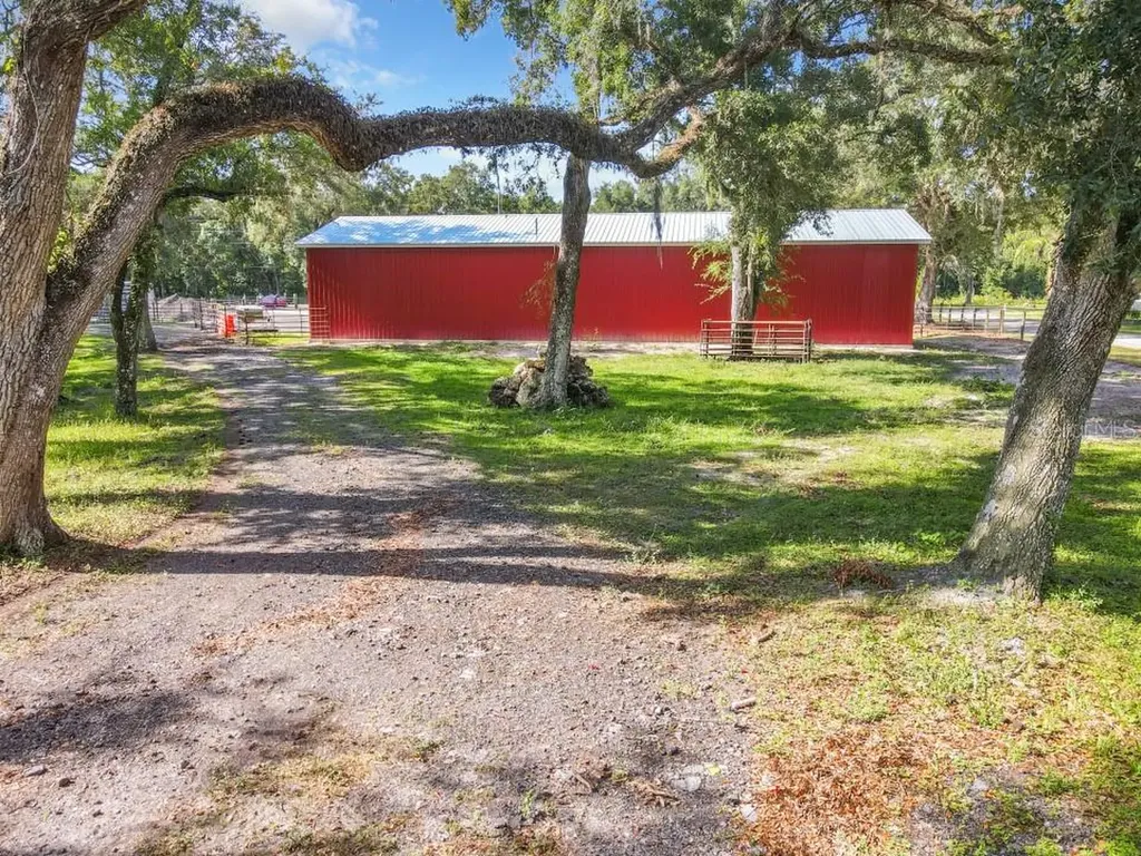 4544 Cr 673 Bushnell FL 33513
