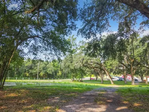 4544 Cr 673 Bushnell FL 33513