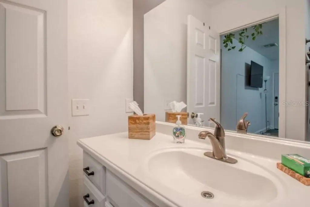 2014 Newman Street Orlando FL 32803