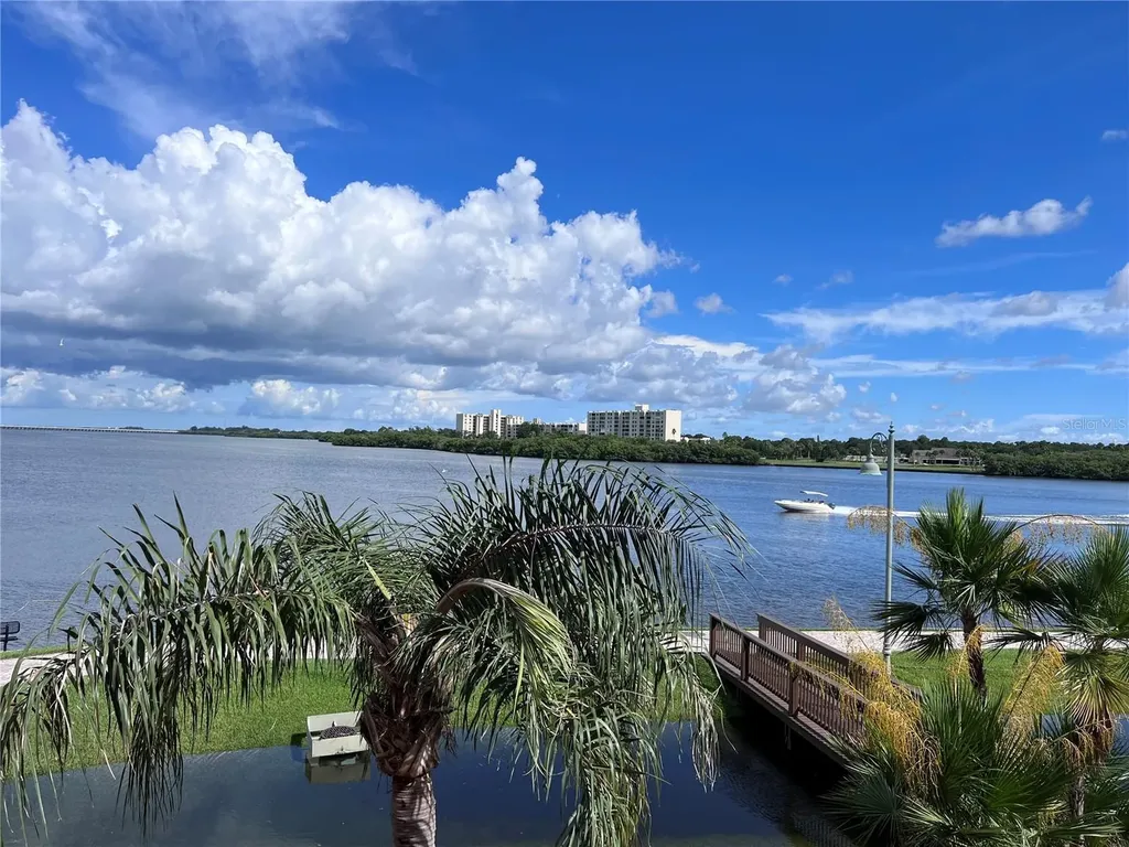 2755 Via Capri Drive Clearwater FL 33764