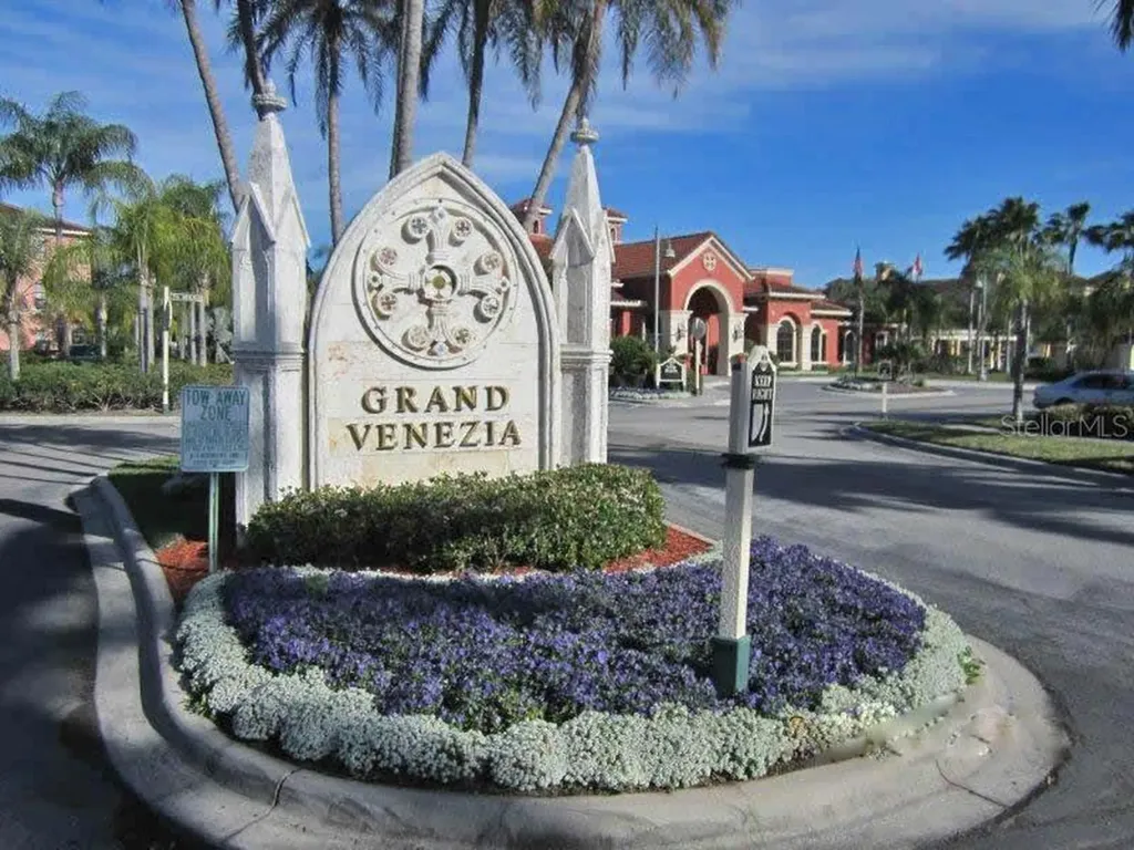 2755 Via Capri Drive Clearwater FL 33764