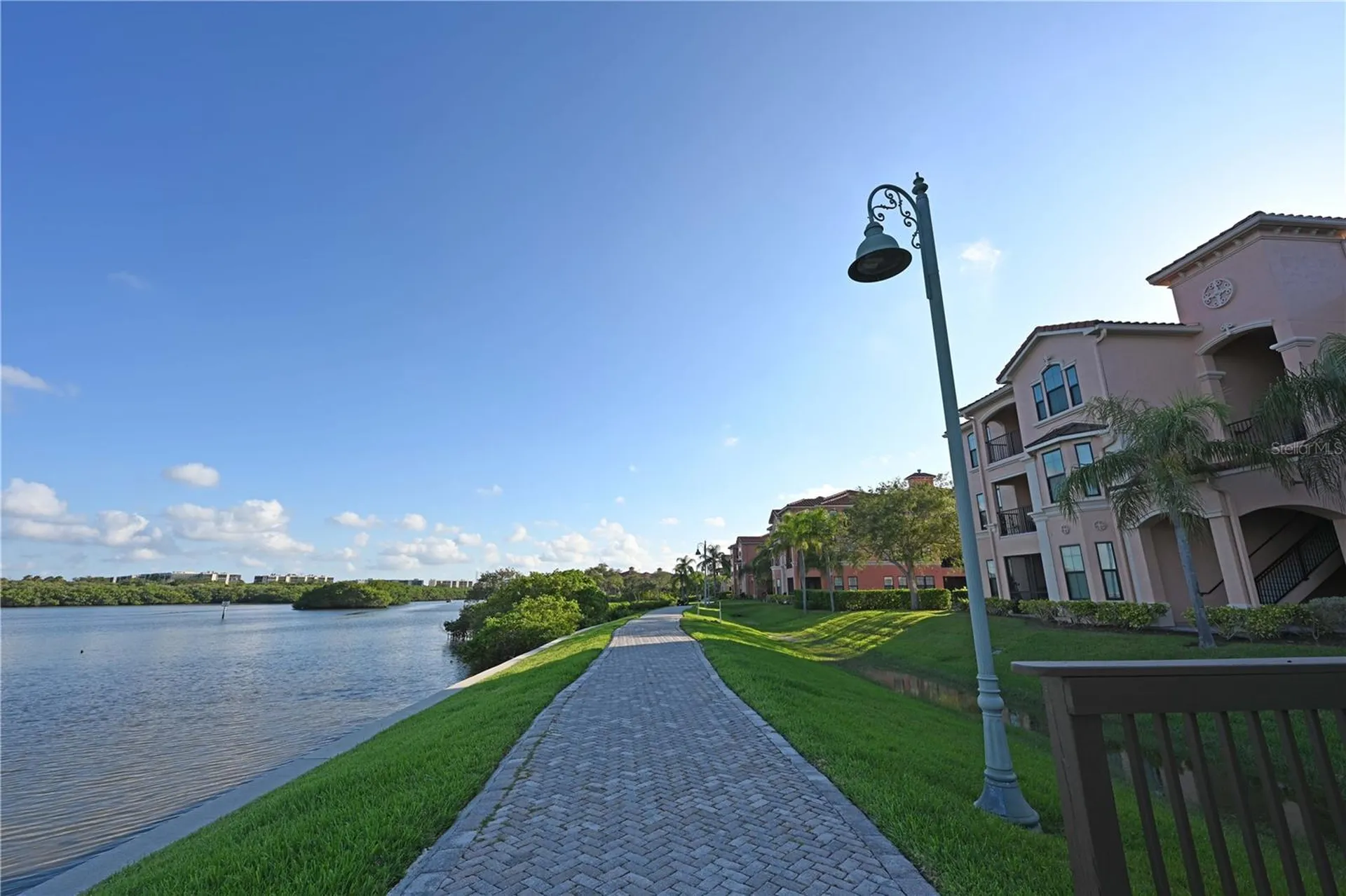 2755 Via Capri Drive Clearwater FL 33764