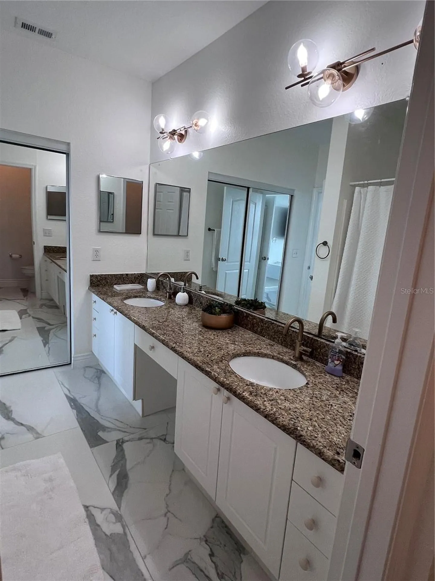 2755 Via Capri Drive Clearwater FL 33764