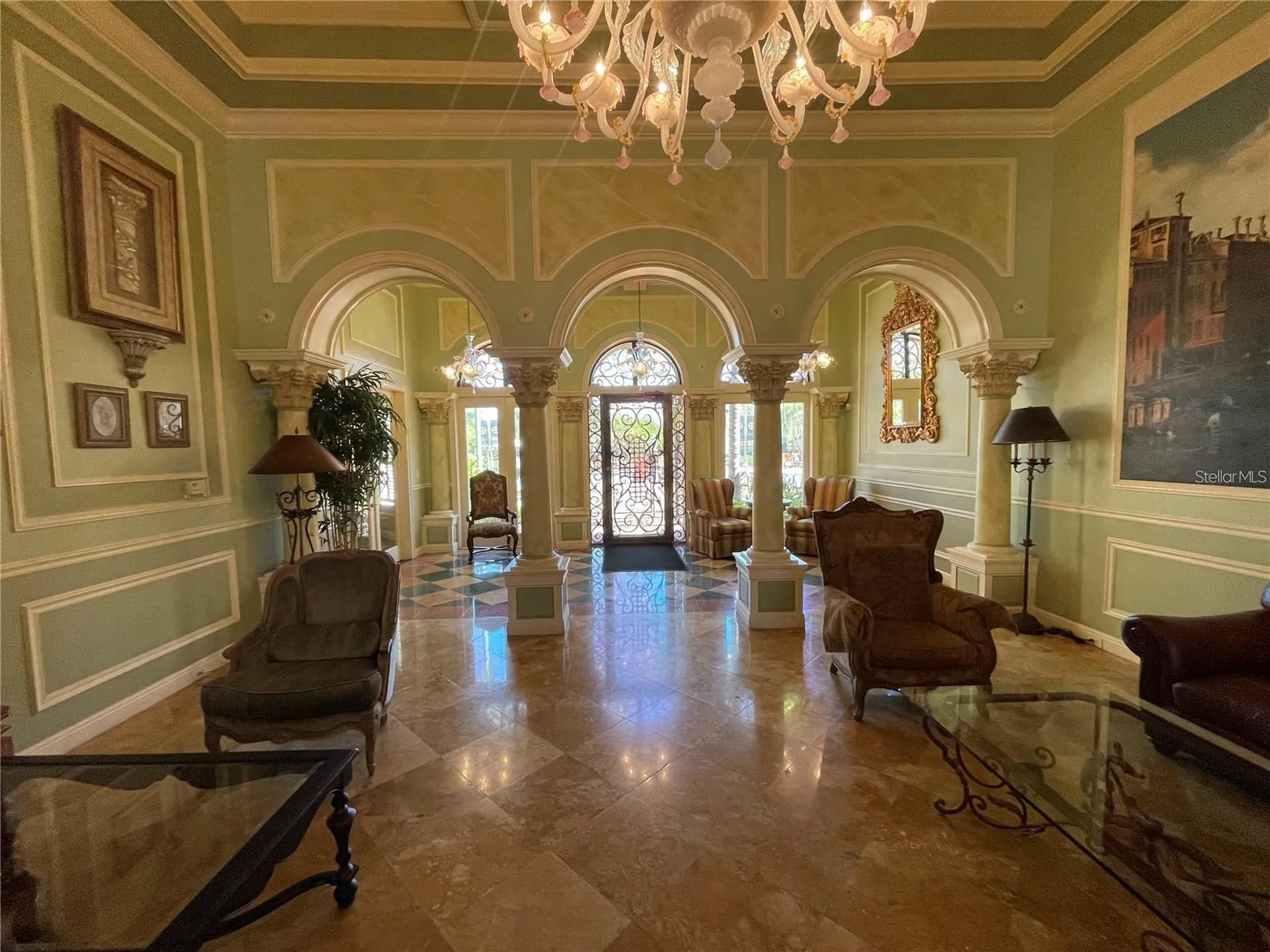 2755 Via Capri Drive Clearwater FL 33764