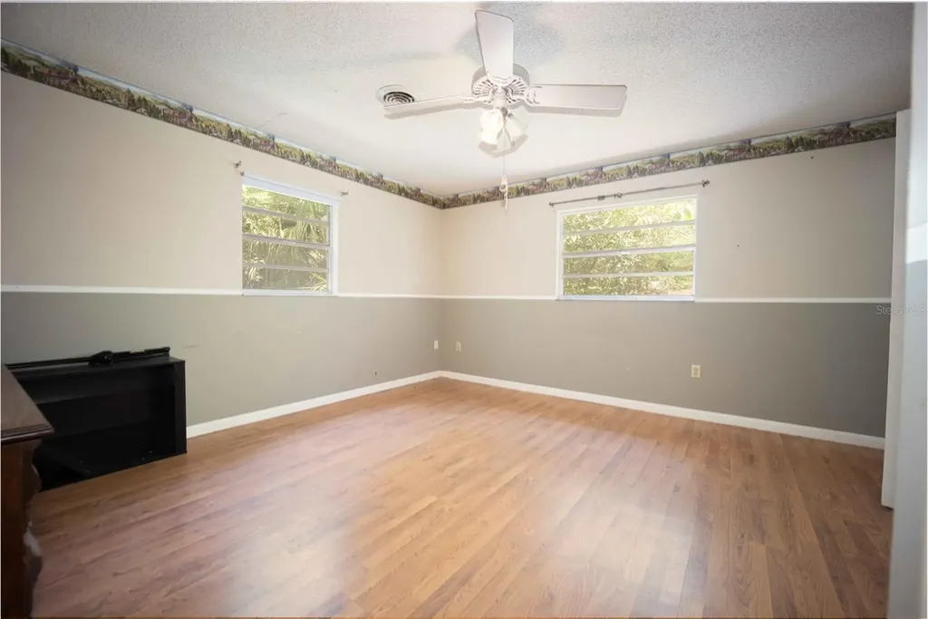 9701 E Warm Springs Avenue Coleman FL 33521
