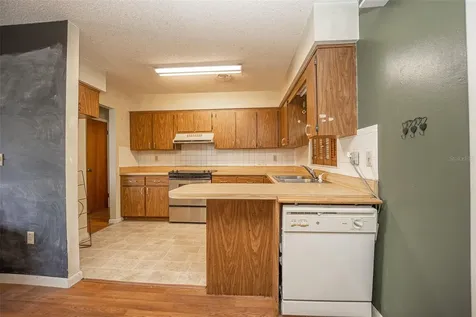 9701 E Warm Springs Avenue Coleman FL 33521