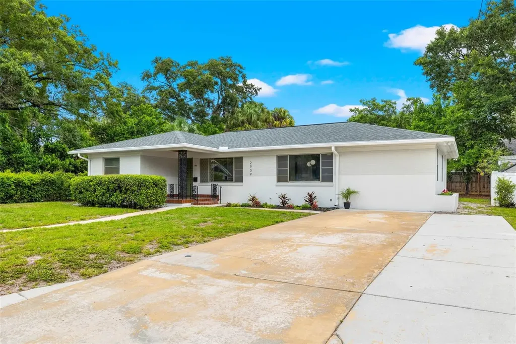 2909 N Myrtle Avenue Tampa FL 33602