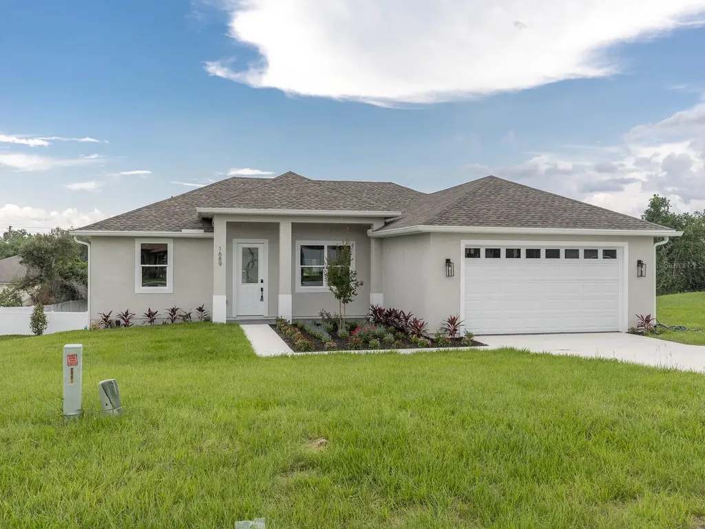 1689 Bismarck Drive Deltona FL 32725