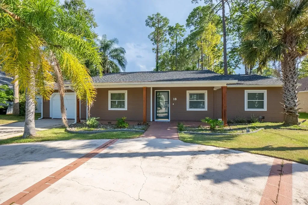 18 Poinciana Lane Palm Coast FL 32164