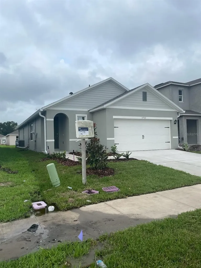 3762 Sungrove Circle Sanford FL 32771