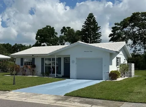 3703 Chinaberry Road Bradenton FL 34208