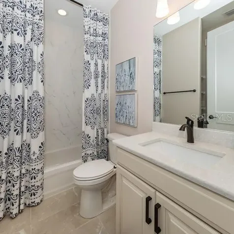 938 E Venice Avenue Venice FL 34285