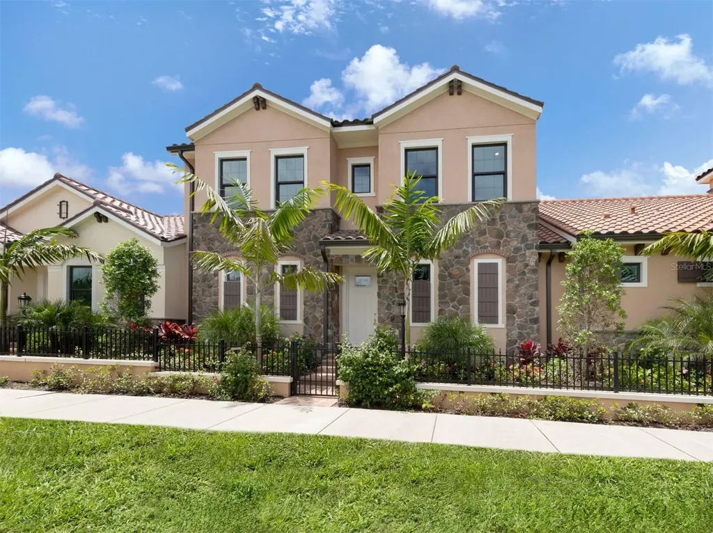 934 E Venice Avenue Venice FL 34285