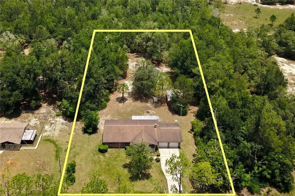 20995 SW Cardinal Avenue Dunnellon FL 34431