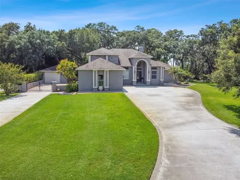 2808 Pemberton Creek Drive Seffner FL 33584