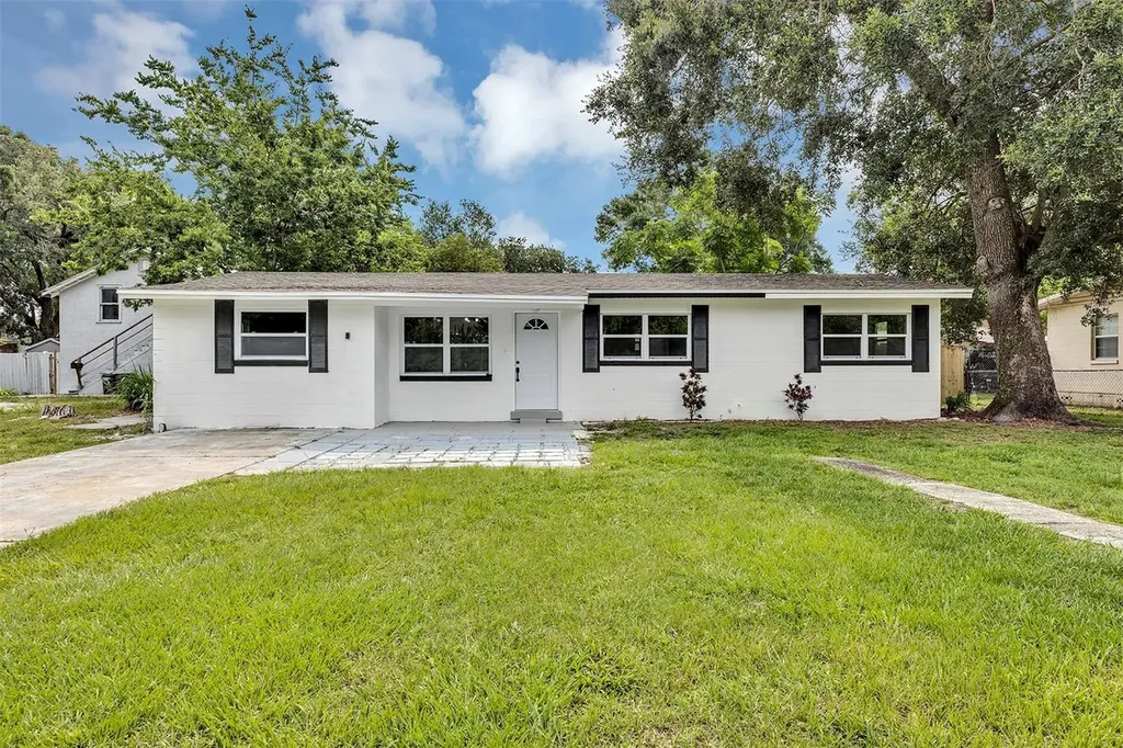 2545 S Palmetto Avenue Sanford FL 32773