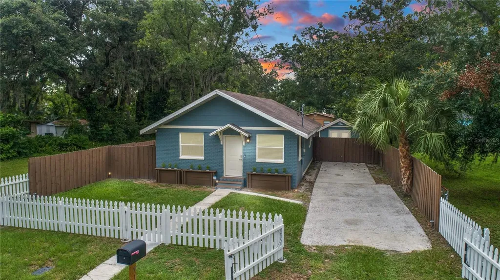 916 W 5th Street Lakeland FL 33805