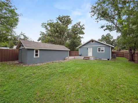 916 W 5th Street Lakeland FL 33805
