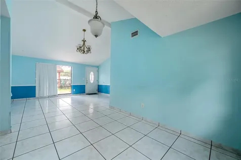 10205 Westbranch Court Tampa FL 33615