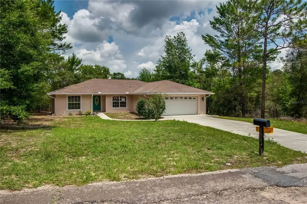 7790 N Voyager Drive Citrus Springs FL 34433