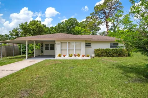 2123 Crampton Avenue Sarasota FL 34235
