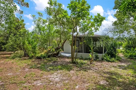 2123 Crampton Avenue Sarasota FL 34235