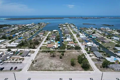 2620 Placida Road Englewood FL 34224