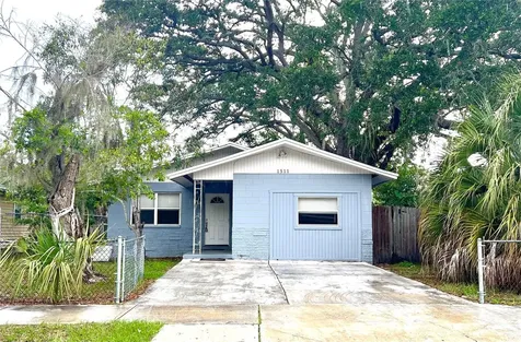 1511 12th Street S St Petersburg FL 33705