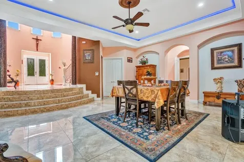 314 W Kelly Park Road Apopka FL 32712