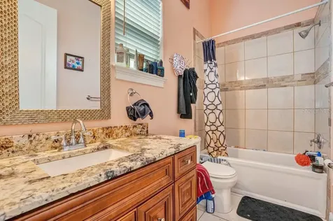 314 W Kelly Park Road Apopka FL 32712